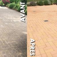 Avant et après le passage du traitement sur pavés son Karcher